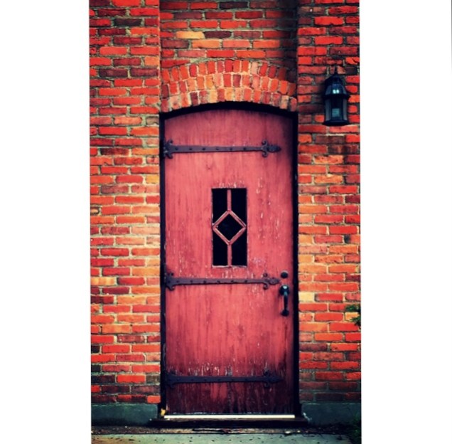 Behind closed doors (Photo: CKirgiss)